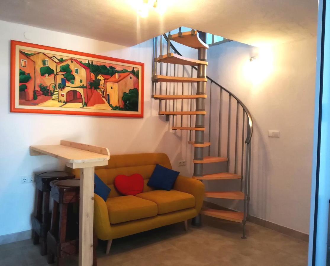 Veroko Hvar Town Bagian luar foto