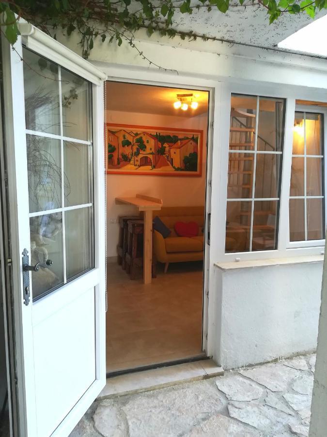 Veroko Hvar Town Bagian luar foto